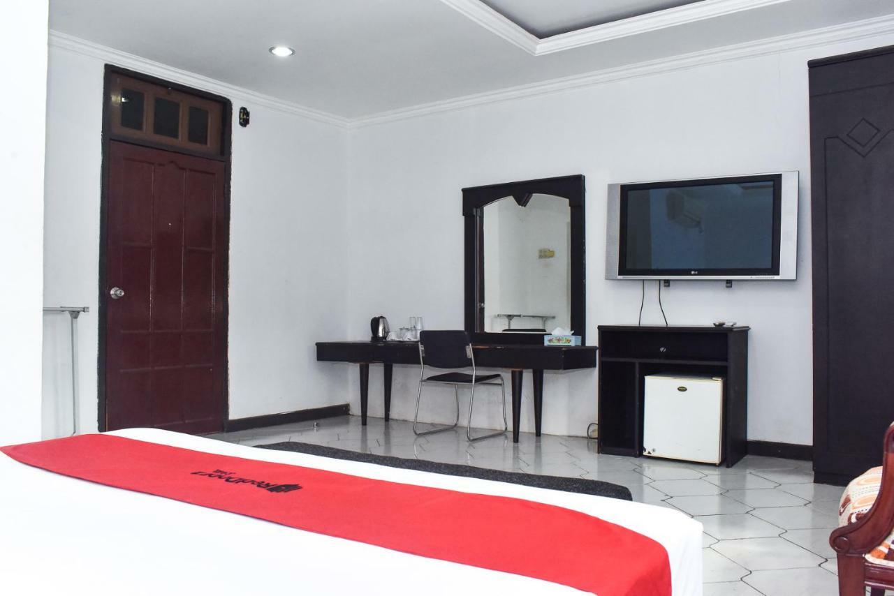 Reddoorz Plus @ Tirta Kencana Hotel Ambon Exterior photo